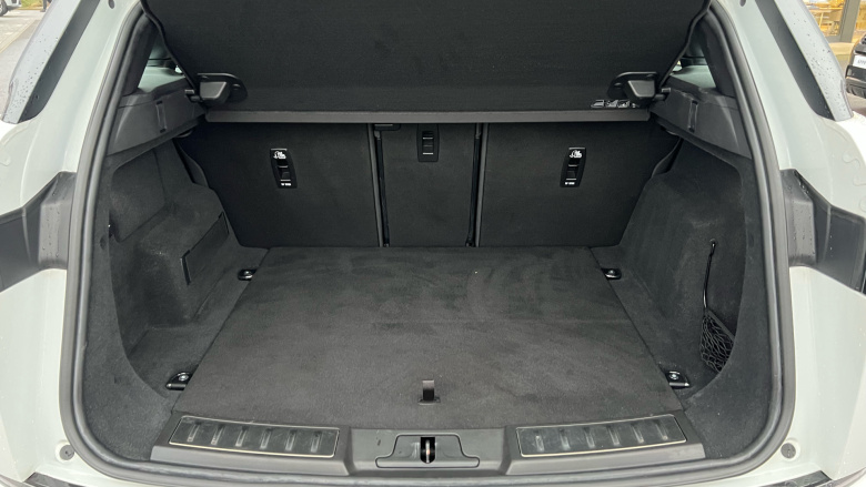 Land Rover Range Rover Evoque 1.5 P300e R-Dynamic SE 5dr Auto Hatchback